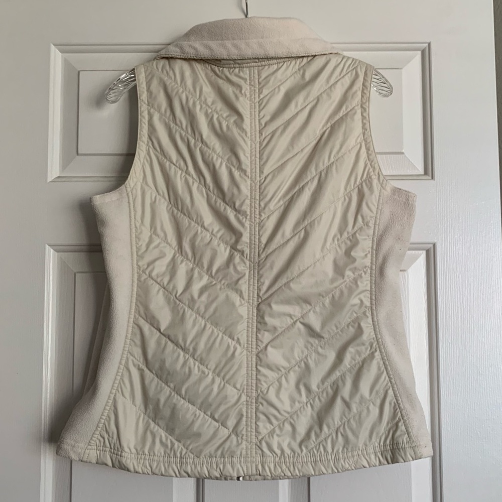 Columbia quilted vest (cream color) - Picture 2 of 3